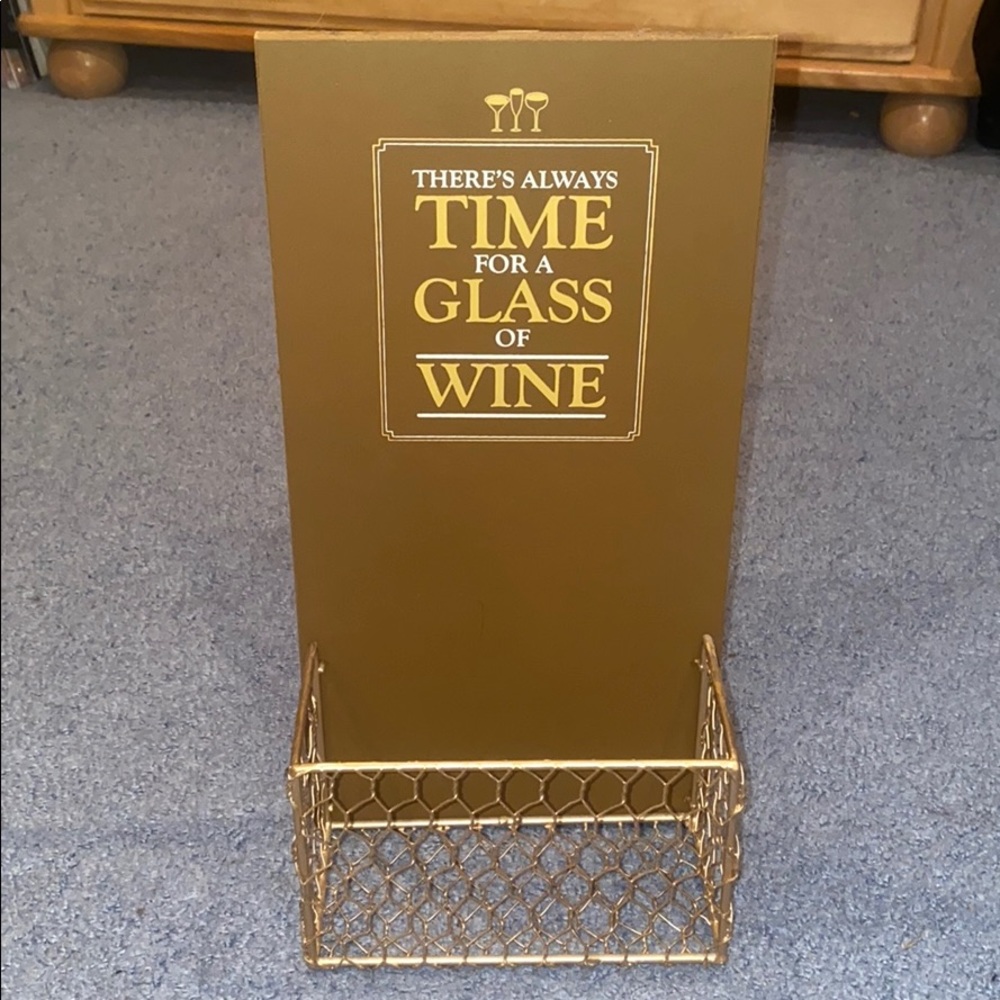 Cork holder